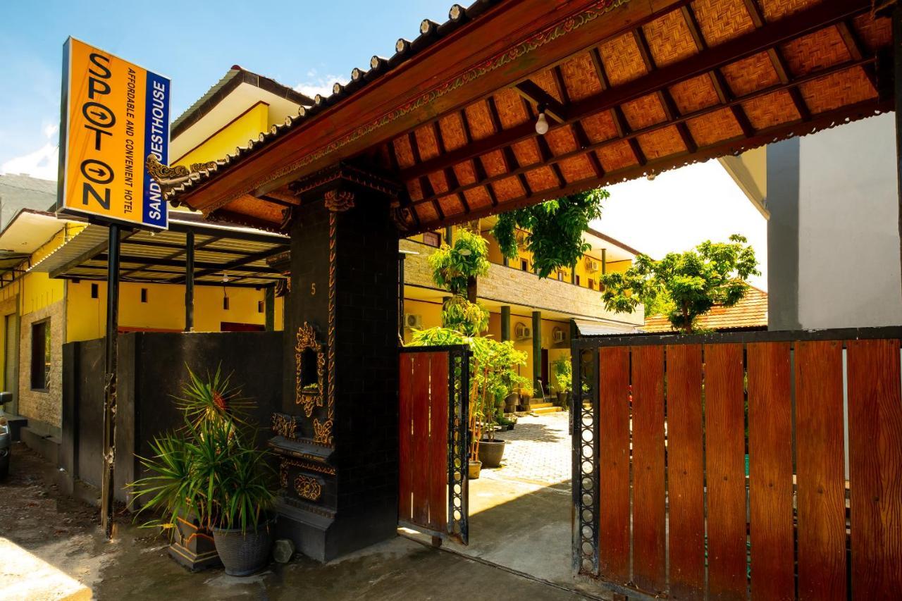 Spot On 2732 Sandy Guesthouse Mataram Buitenkant foto