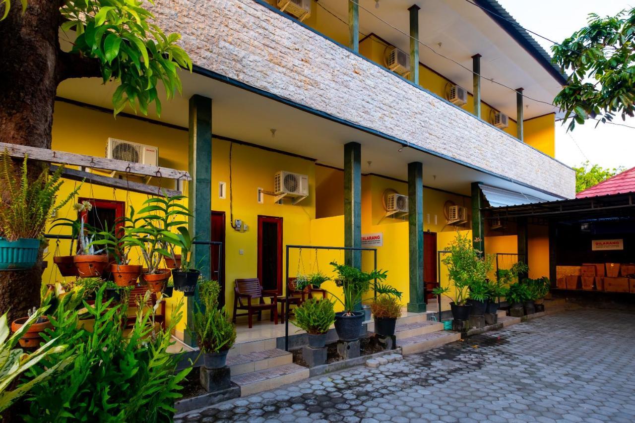 Spot On 2732 Sandy Guesthouse Mataram Buitenkant foto