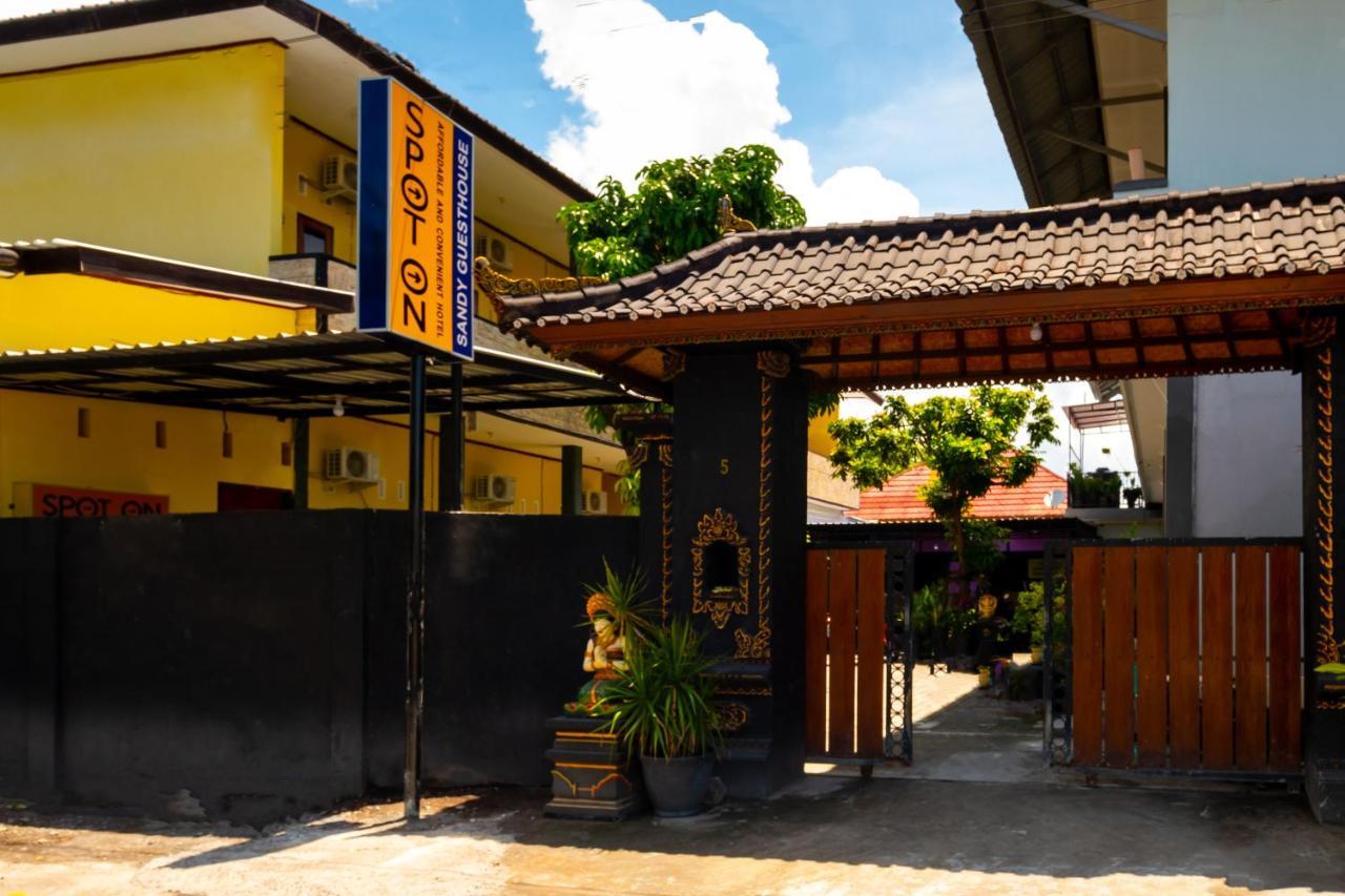 Spot On 2732 Sandy Guesthouse Mataram Buitenkant foto